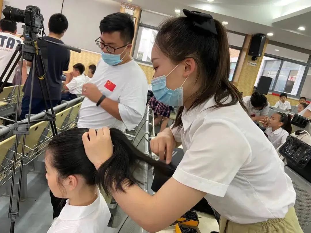 金陵老年大学课程及价格表_金陵老年大学英语班_金陵老年大学官网报名课程表