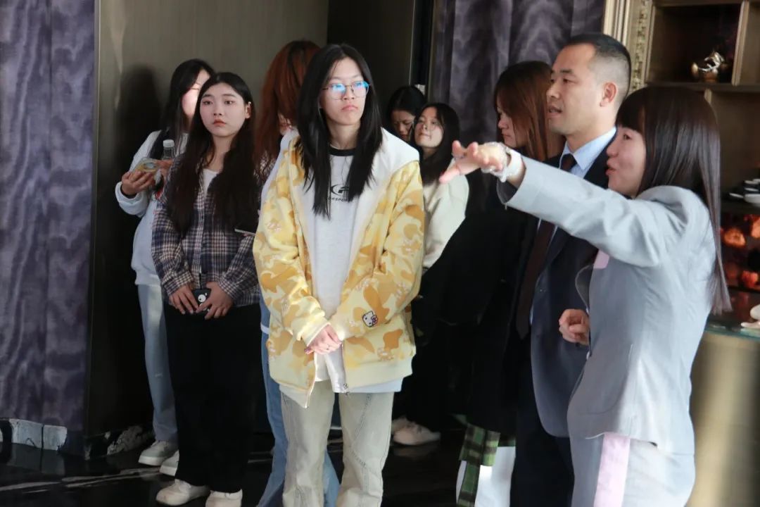 实用英语专业学什么_应用英语实训心得体会_应用英语专业实习做什么
