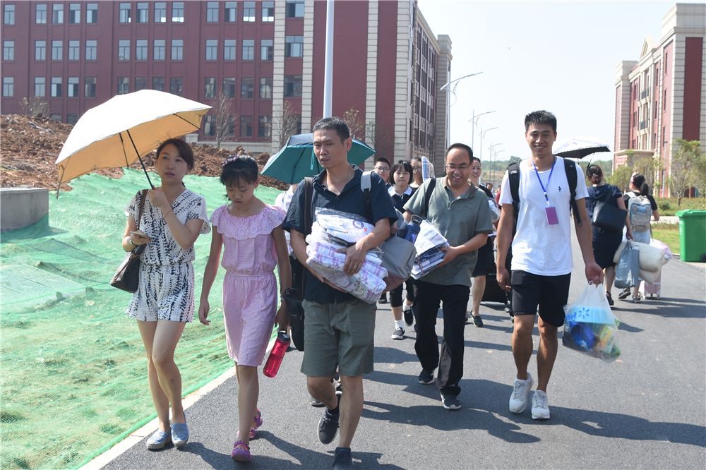 生活趣事随机拍_生活趣事录作文_生活趣事文案